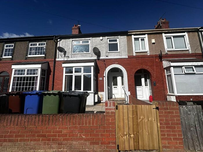 4 Bedroom Terraced House To Rent In Felstead Road, Grimsby, DN34
