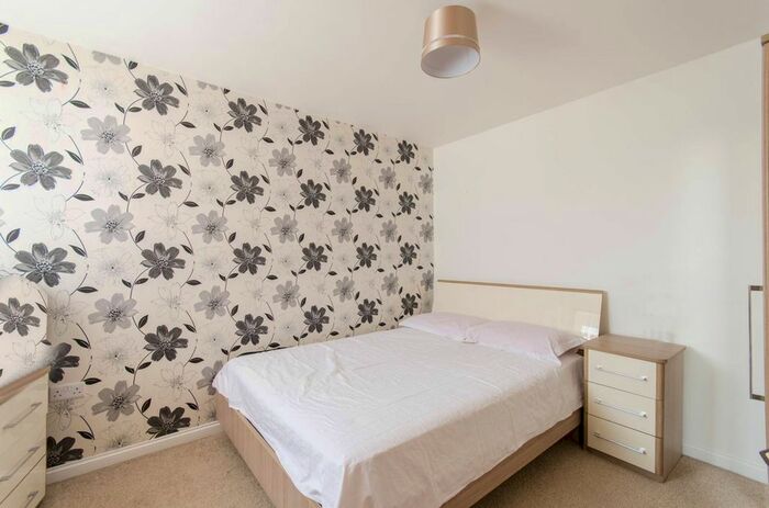 2 Bedroom Flat For Sale In Stanley Road, South Harrow, Harrow, HA2