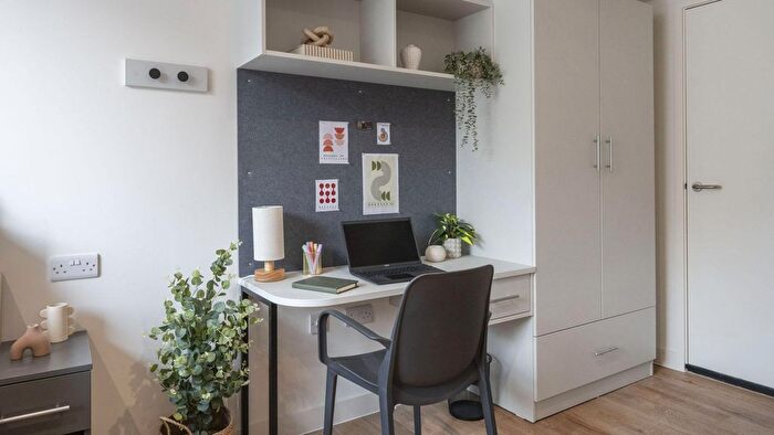 Studio To Rent In St James Boulevard, Newcastle Upon Tyne, NE4