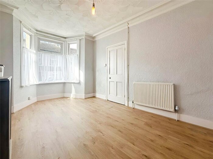 1 Bedroom House To Rent In Victoria Street, Gillingham, Kent, ME7