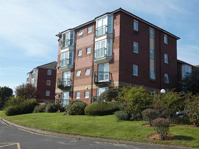 2 Bedroom Apartment To Rent In Oxford Street, Tynemouth, North Shields, NE30