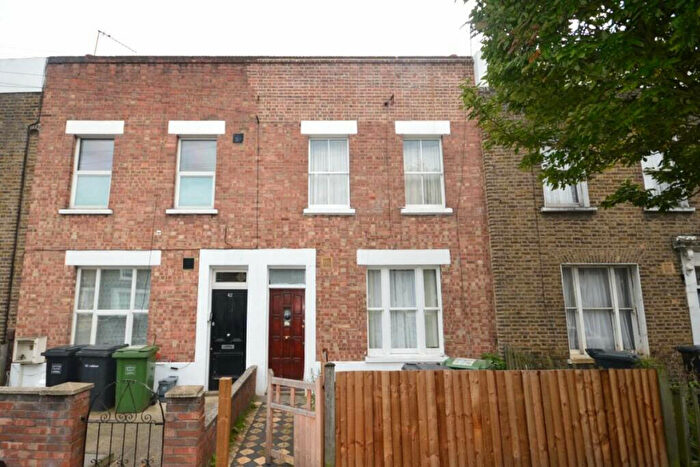 4 Bedroom Town House To Rent In Hatcham Park Road, London, SE14