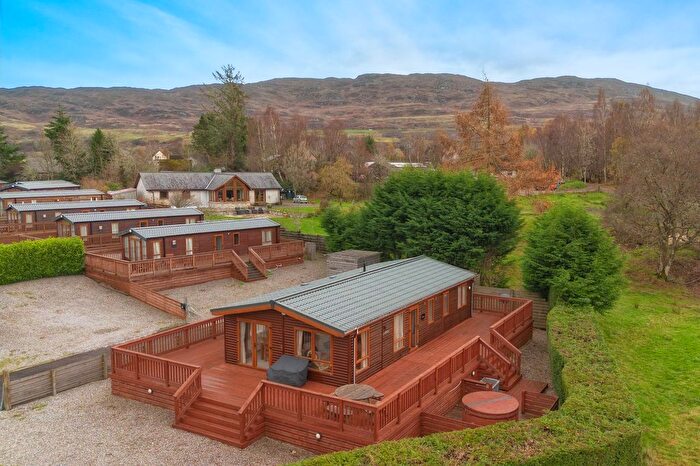 2 Bedroom Lodge For Sale In Fort Augustus, PH32