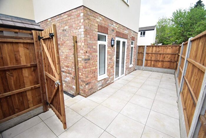 2 Bedroom Semi-Detached House For Sale In Blockers Court, Kingham Way, Luton, Bedfordshire, LU2