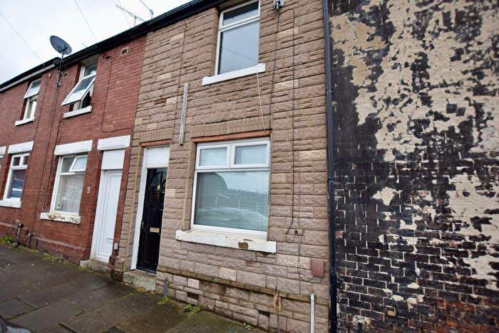 2 Bedroom Terraced House For Sale In Hartington Road, Holmes, S61