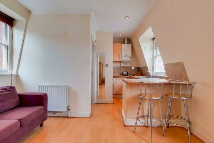 Studio To Rent In Finborough Road, Earls Court, SW10