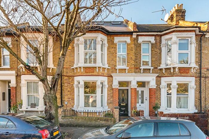 4 Bedroom Terraced House For Sale In Dayton Grove, Peckham, SE15