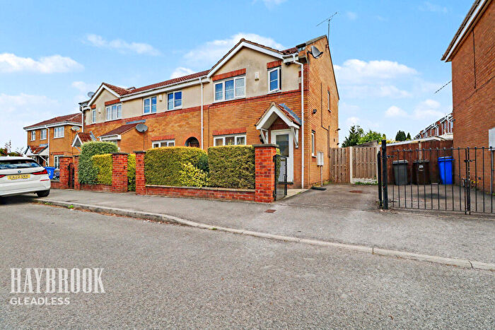 3 Bedroom Semi-Detached House For Sale In Darnley Drive, Sheffield, S2
