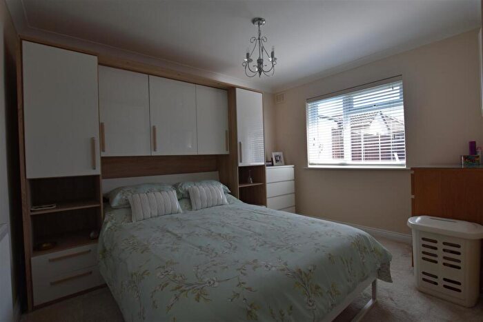 2 Bedroom Bungalow For Sale In Holbek Road, Canvey Island, Essex, SS8