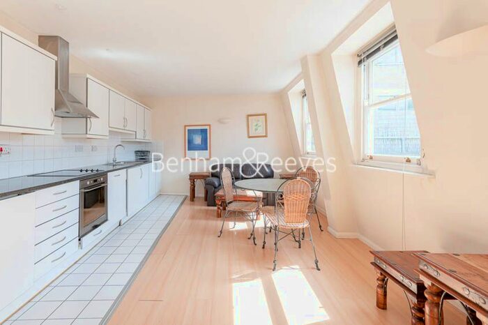 1 Bedroom Flat To Rent In West Smithfield, Farringdon, City, EC1A