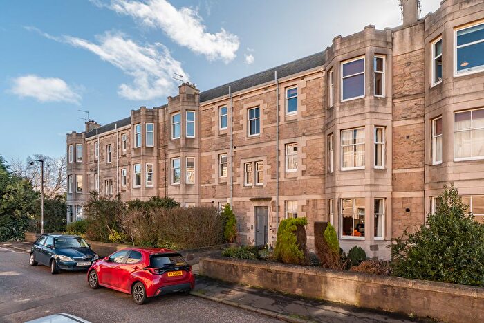 2 Bedroom Flat For Sale In / Rosebank Grove, Edinburgh, EH5