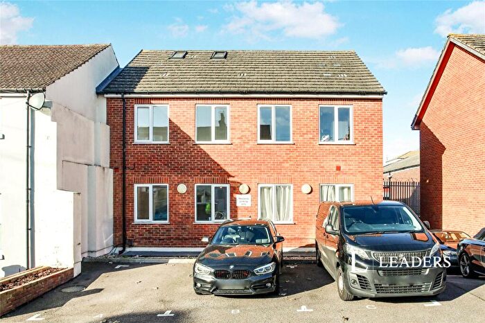 1 Bedroom Flat To Rent In Hedley Street, Maidstone, Kent, ME14