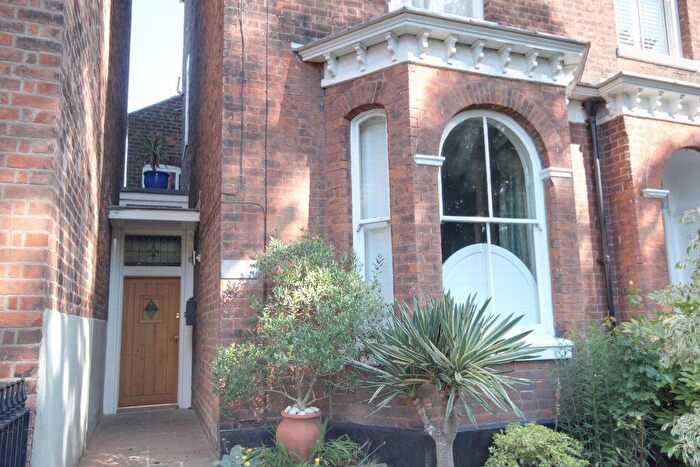 5 Bedroom House For Sale In Woodlands, Beverley, HU17