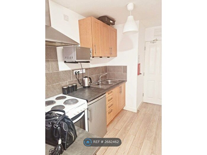 2 Bedroom Flat To Rent In Bramble Street, Coventry, CV1