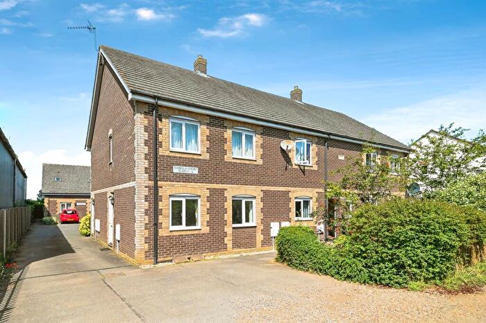 2 Bedroom Flat For Sale In Fairfield Road, Downham Market, PE38