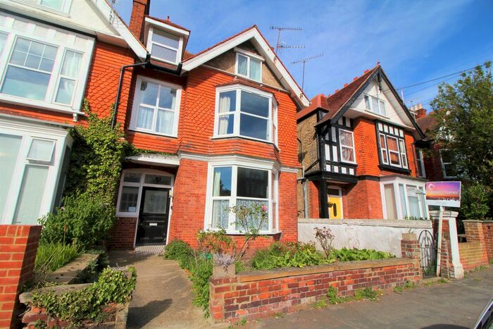 1 Bedroom Flat To Rent In Northdown Avenue, Margate, CT9