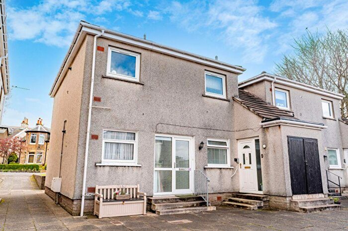 1 Bedroom Flat For Sale In Brisbane Street, Largs, KA30