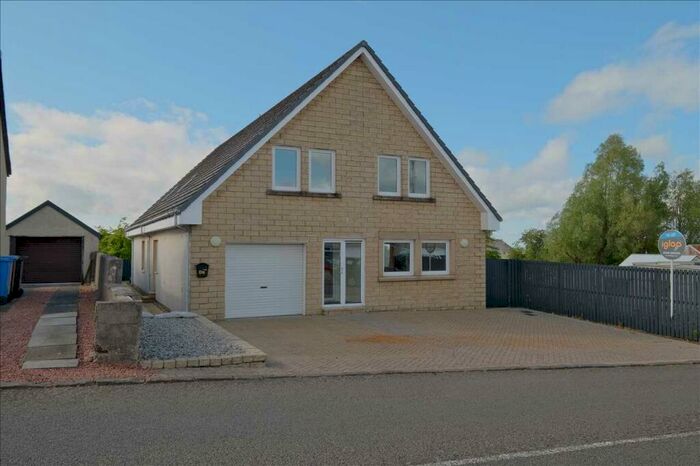 4 Bedroom Detached House To Rent In Bellfield Road, Coalburn, ML11
