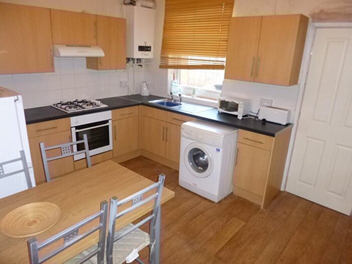 2 Bedroom Terraced House To Rent In Hawthorne Grove, Beeston, NG9