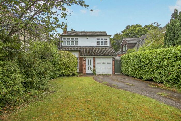 4 Bedroom Detached House For Sale In School Road, Kelvedon Hatch, Brentwood., CM15