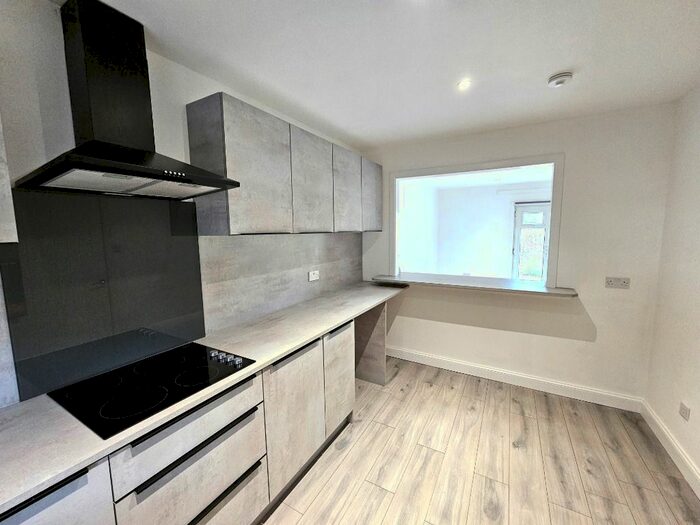 2 Bedroom Terraced House To Rent In Hazlehead Place, Hazlehead, Aberdeen, AB15