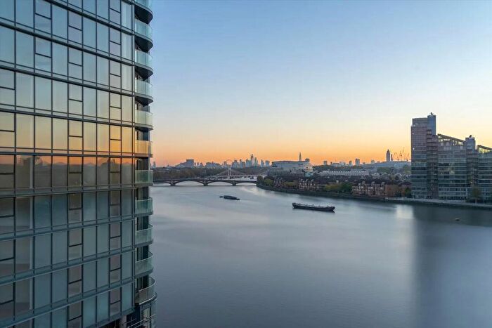 2 Bedroom Flat For Sale In Waterfront Drive, London, SW10