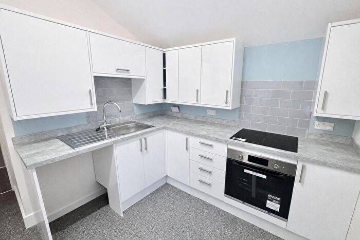 2 Bedroom Flat To Rent In Belmore Road, Eastbourne, BN22