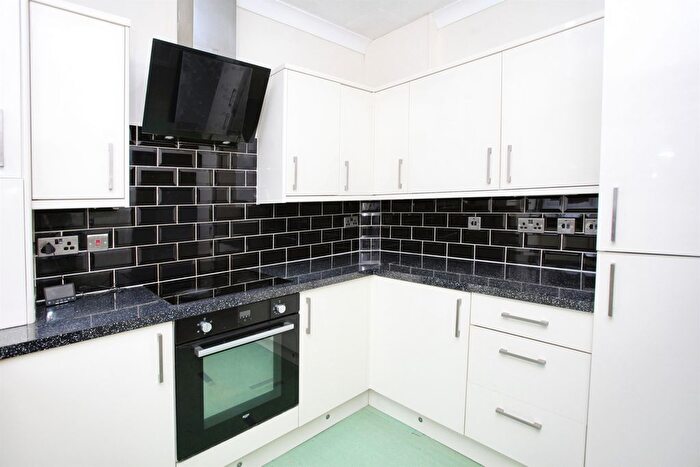 3 Bedroom Terraced House For Sale In Maesglas Crescent, Newport, NP20