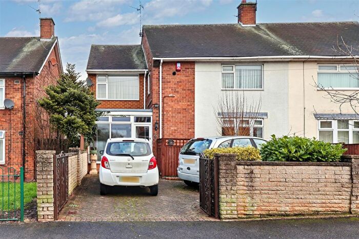 4 Bedroom Semi Detached House For Sale In Twycross Road, Bestwood Park, Nottingham, NG5