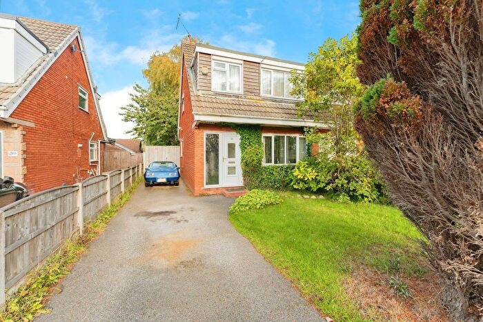 3 Bedroom Semi-Detached House For Sale In Millhouse Lane, Moreton, Wirral, CH46