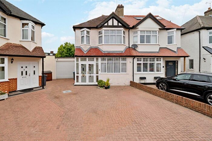 3 Bedroom Semi-Detached House For Sale In Carlingford Road, Morden, SM4