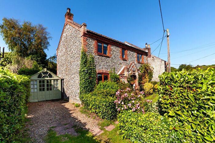 3 Bedroom Detached House For Sale In Top Common, East Runton, Cromer, NR27