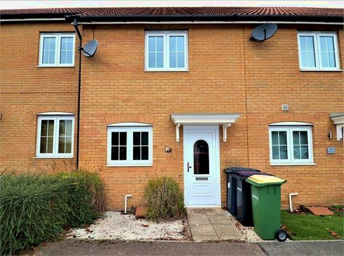 2 Bedroom Terraced House To Rent In Priory Chase, Rayleigh, Rayleigh, SS6