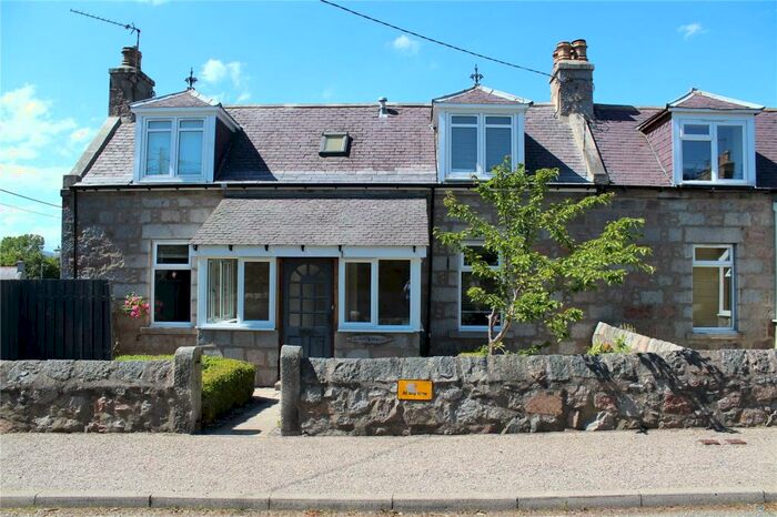 3 Bedroom Semi-Detached House To Rent In Paradise Road, Kemnay, AB51