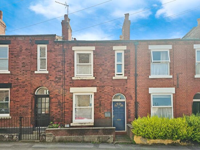 3 Bedroom Terraced House To Rent In Bridge Street, Macclesfield, SK11