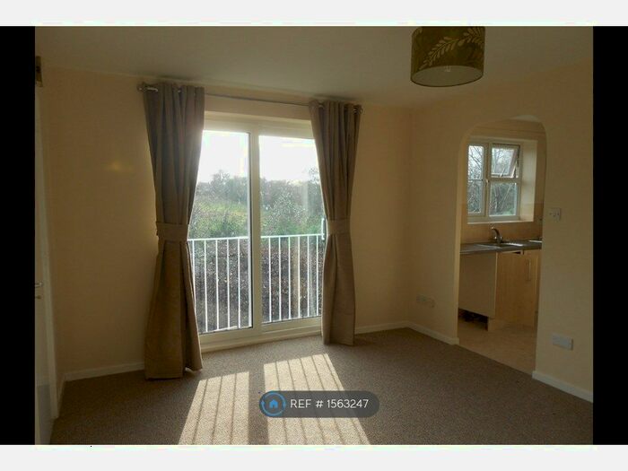 2 Bedroom Flat To Rent In Copthorne, Shrewsbury, SY3