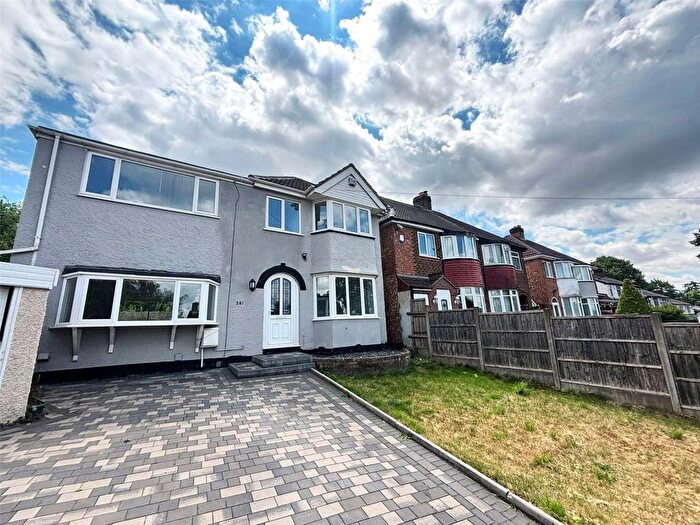 3 Bedroom Detached House To Rent In Rednal Road, Kings Norton, Birmingham, B38