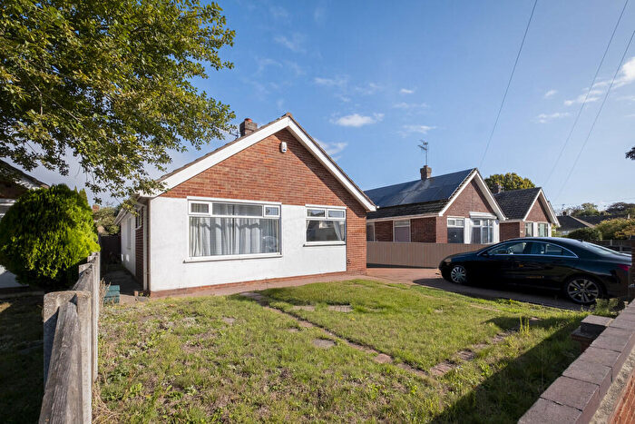 3 Bedroom Detached Bungalow For Sale In Brasenose Avenue, Gorleston-On-Sea, NR31