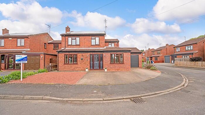 4 Bedroom Detached House For Sale In Knights Close, Leverington, Wisbech, Cambs, PE13