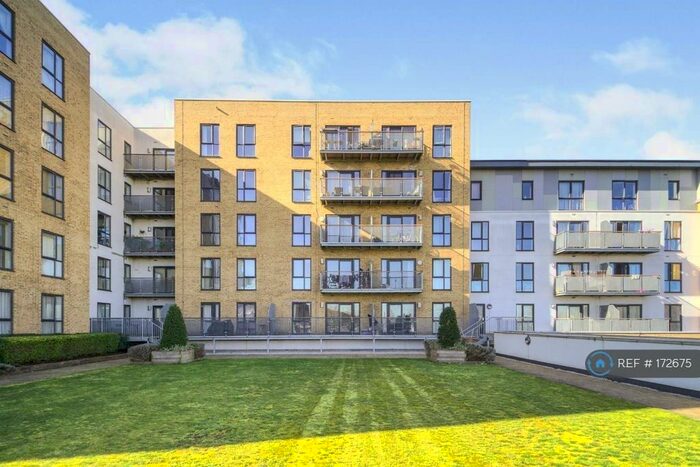 1 Bedroom Flat To Rent In Clydesdale Way, London, DA17