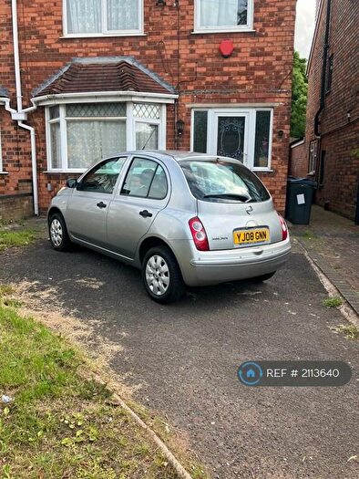 3 Bedroom Semi-Detached House To Rent In Stechford Lane, Birmingham, B8