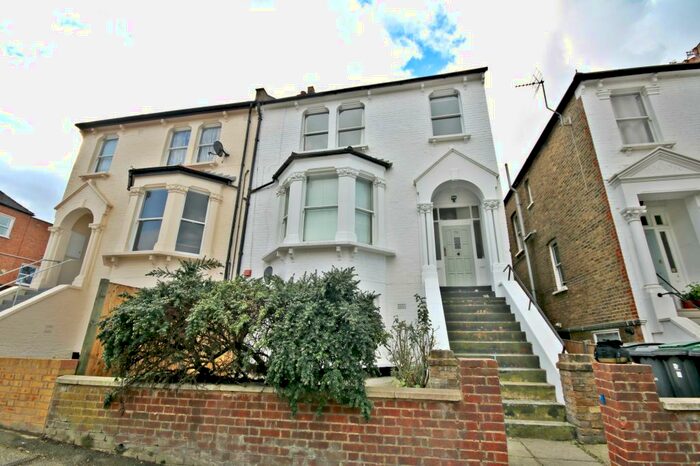 1 Bedroom Flat To Rent In Ferme Park Road, Crouch End, London, N8