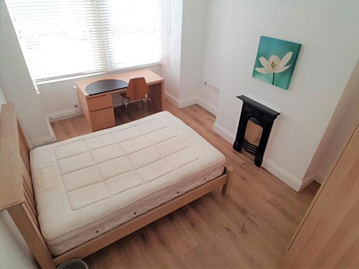 4 Bedroom House To Rent In Hawthorne Ave, Uplands, Swansea, SA2