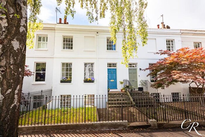 3 Bedroom Terraced House For Sale In Gratton Road, Cheltenham, GL50