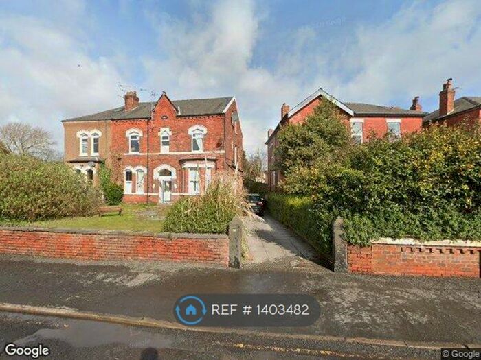 2 Bedroom Flat To Rent In Crescent Road, Southport, PR8