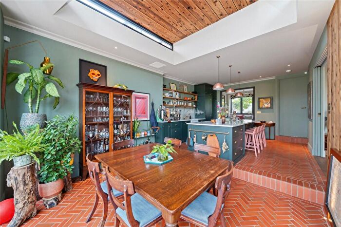 4 Bedroom Semi-Detached House For Sale In Broxholm Road, West Norwood, London, SE27