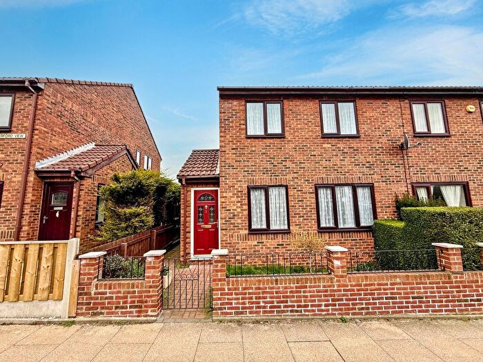 3 Bedroom Semi Detached House For Sale In Rutherford View, Easington Colliery, Peterlee, SR8
