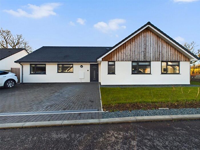 4 Bedroom Bungalow For Sale In Halwill, Beaworthy, EX21