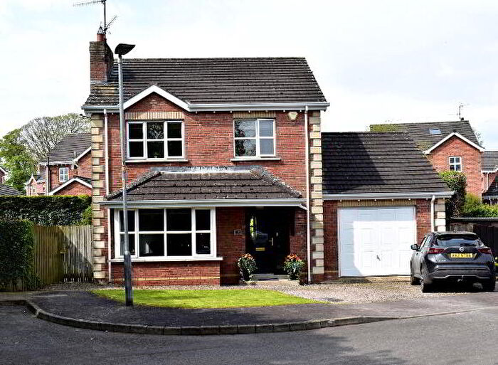 3 Bedroom Detached House For Sale In Cottage Avenue, Dollingstown, BT67