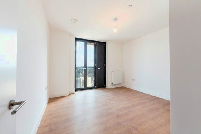 1 Bedroom Flat To Rent In River Mill Two, Lewisham SE13